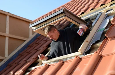Pose de fenêtres de toit Velux à Belval